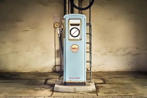 ईंधन बचाओ पर निबंध | Best 10 Essay on Save Fuel in Hindi